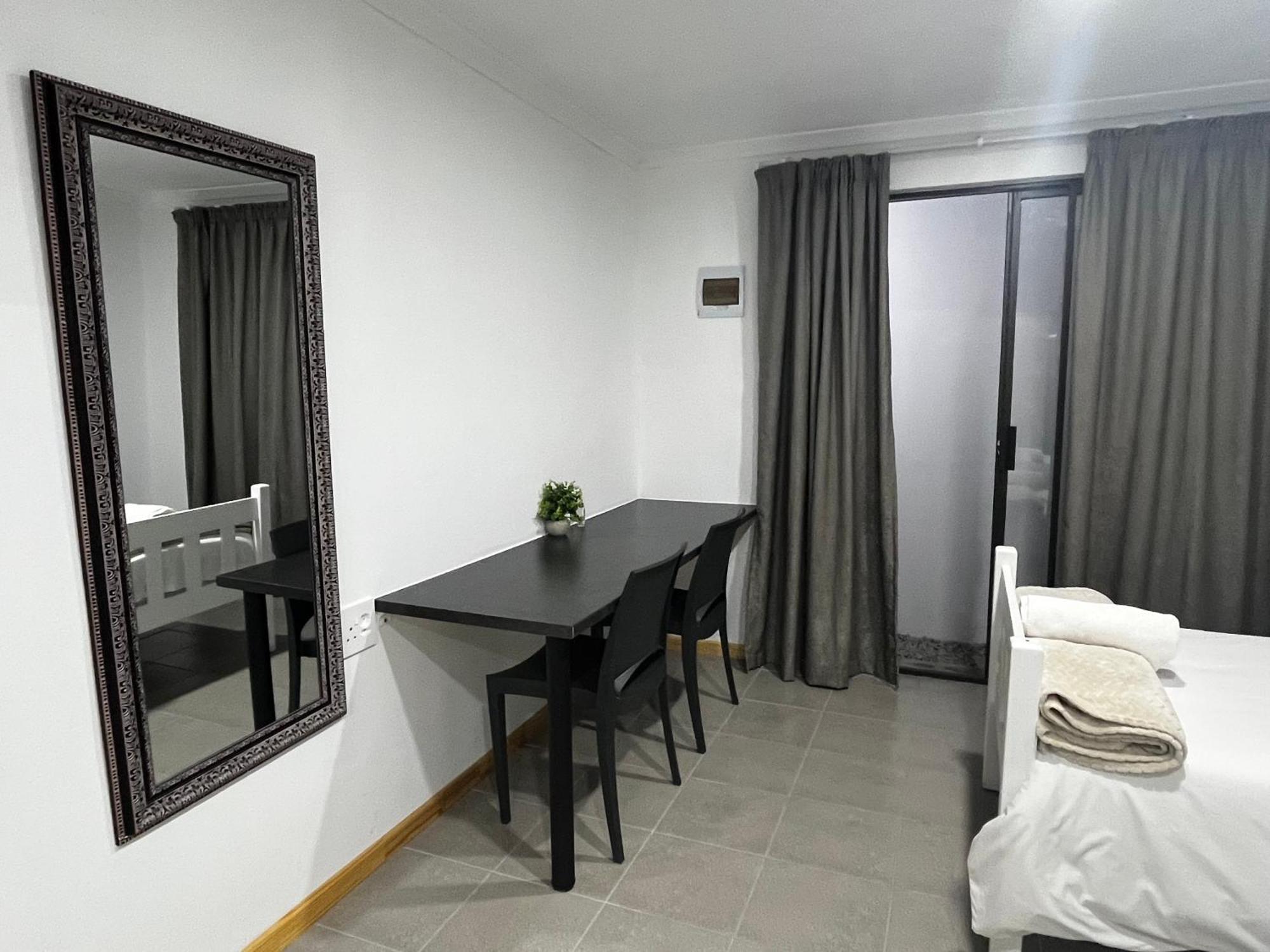 Cradock Guest House & Self Catering Exterior foto